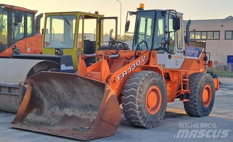 Fiat-Hitachi FR130-2 Iekrāvēji uz riteņiem