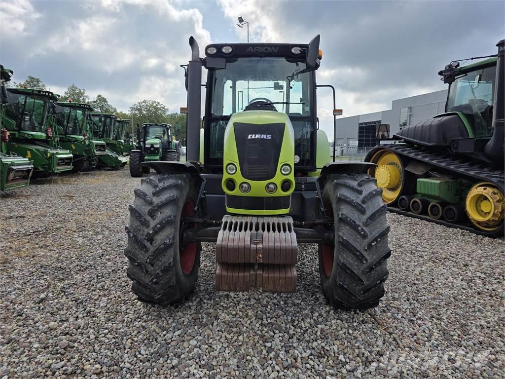 CLAAS Arion 620C Traktori