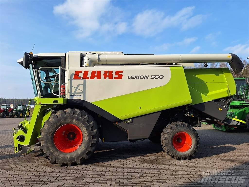 CLAAS Lexion 550 Ražas novākšanas kombaini
