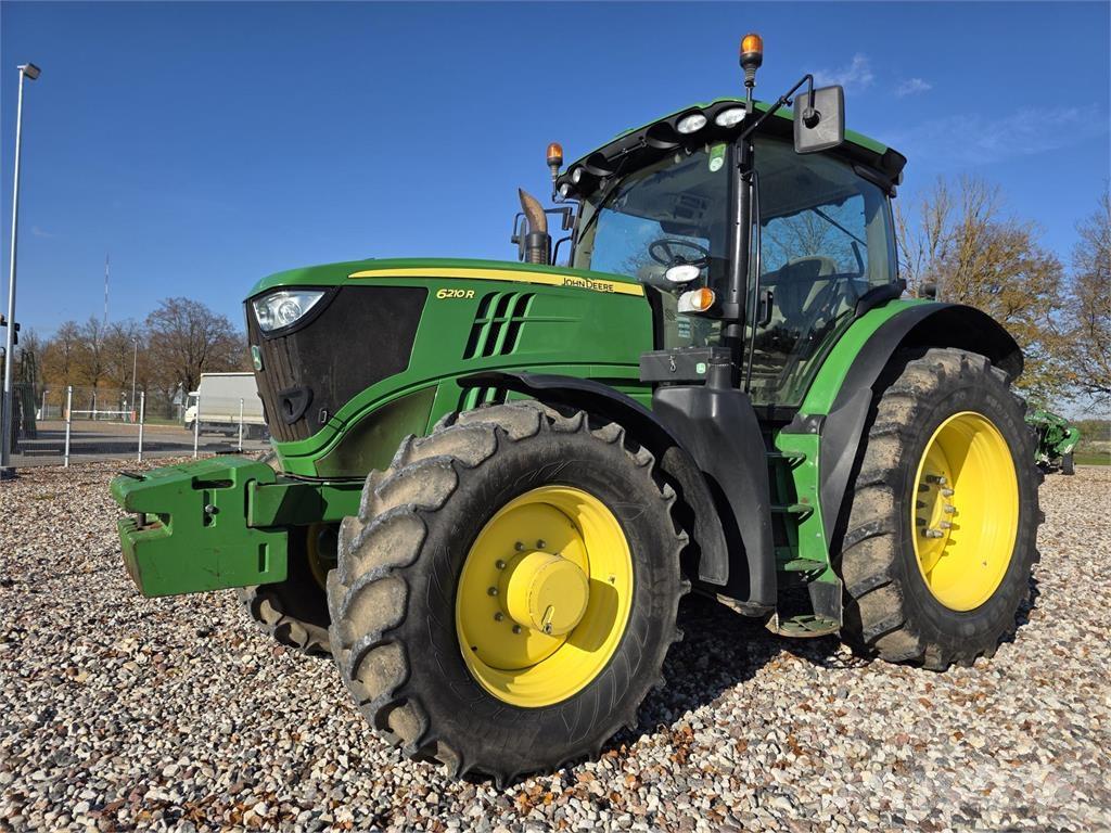 John Deere 6210R Traktori