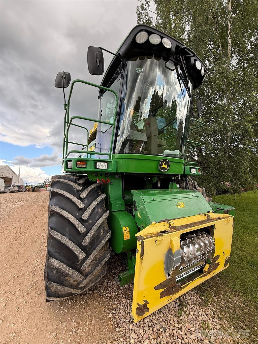 John Deere 7380 Zāles smalcinātāji