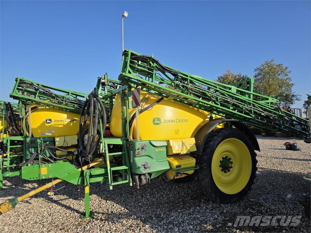 John Deere M740 Piekabināmie smidzinātāji(miglotāji)