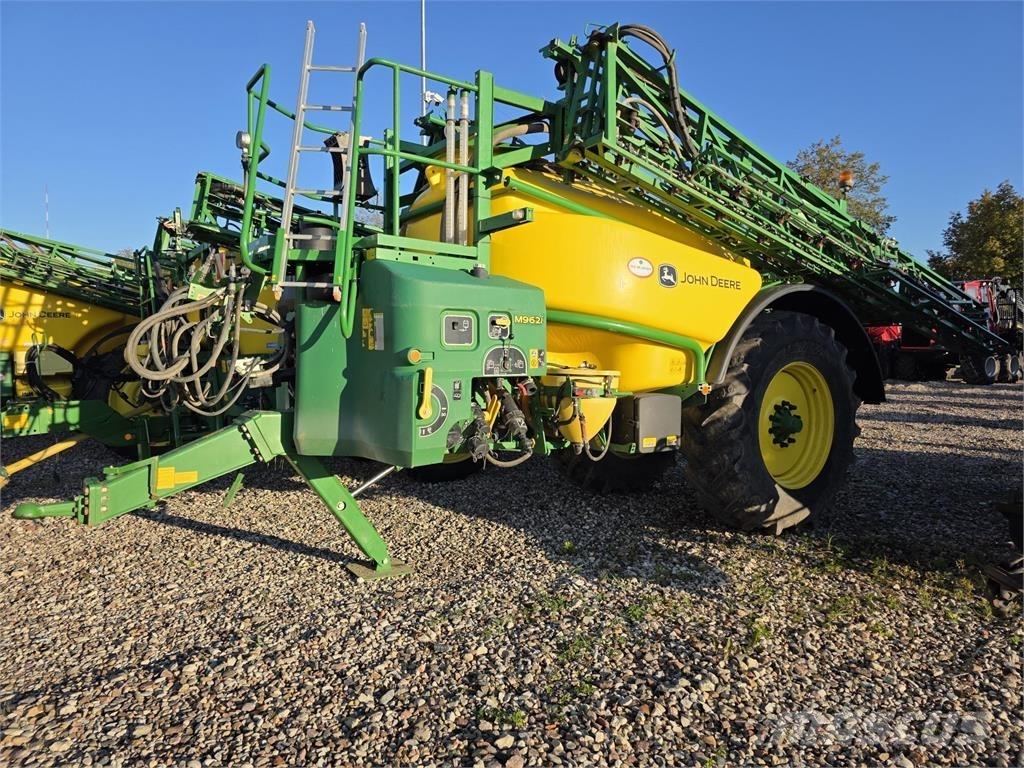 John Deere M962i Piekabināmie smidzinātāji(miglotāji)