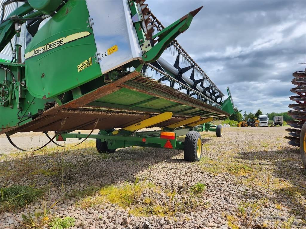 John Deere S680i Ražas novākšanas kombaini