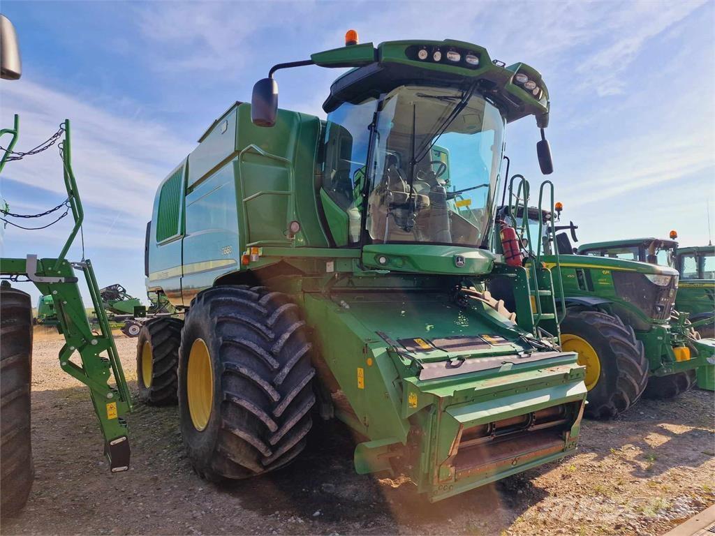 John Deere T660 Ražas novākšanas kombaini