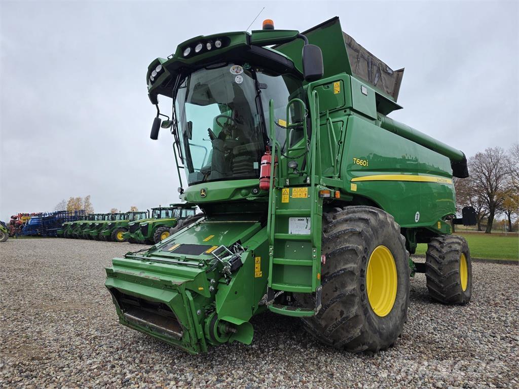John Deere T660 Ražas novākšanas kombaini