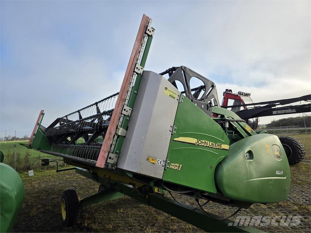 John Deere T660 Ražas novākšanas kombaini