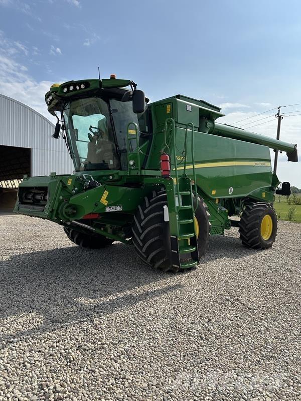 John Deere T670 Ražas novākšanas kombaini