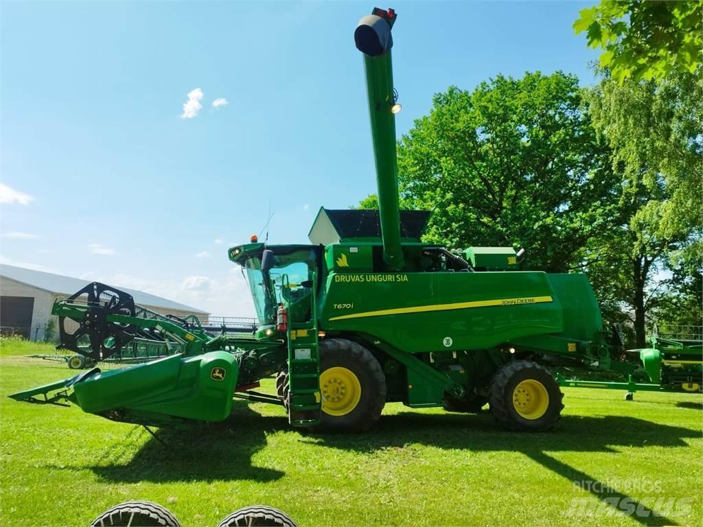 John Deere T670i Ražas novākšanas kombaini