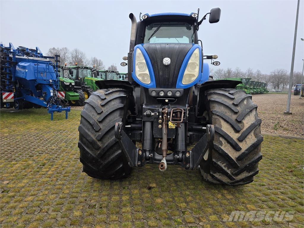 New Holland T8.390 Traktori
