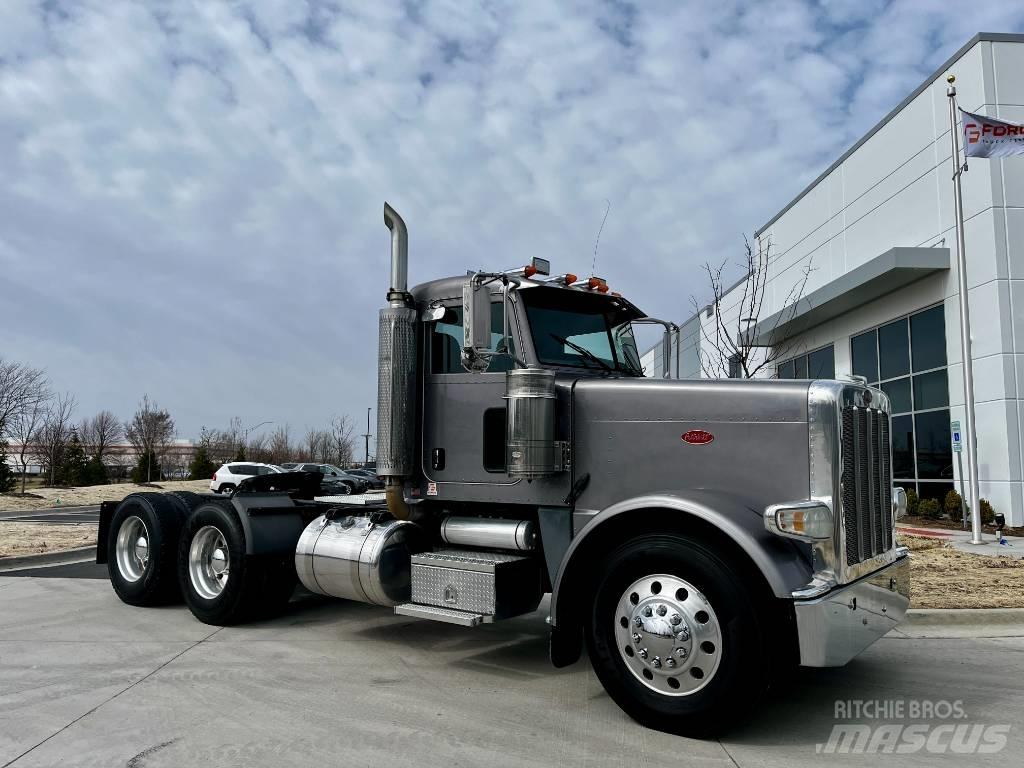 Peterbilt 389 Vilcēji