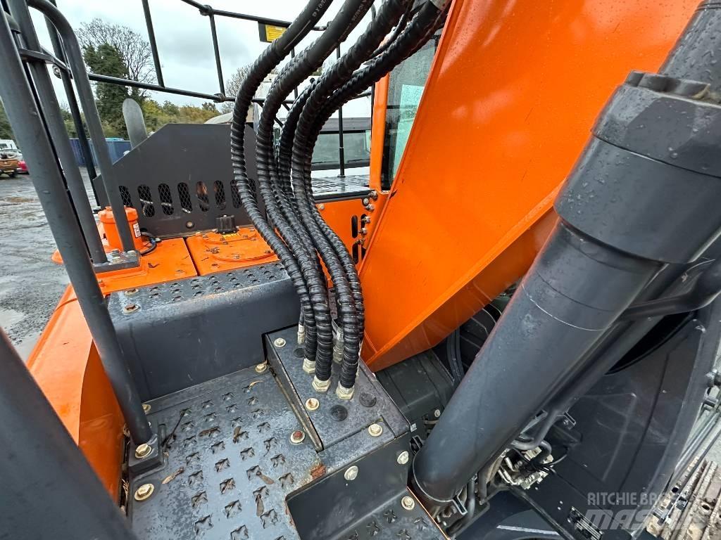 Doosan DX 140 LCR Kāpurķēžu ekskavatori