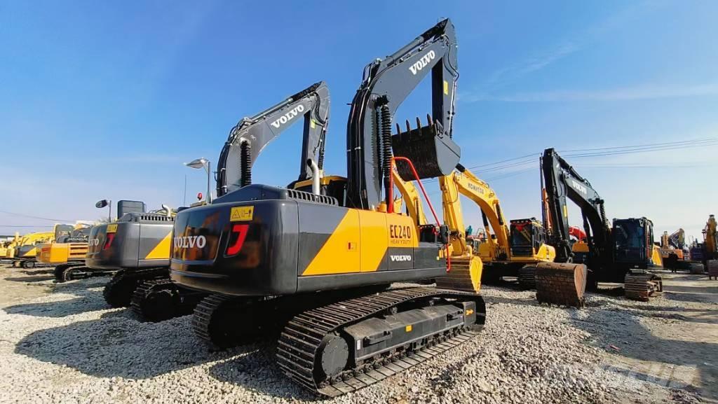 Volvo EC 240 Kāpurķēžu ekskavatori