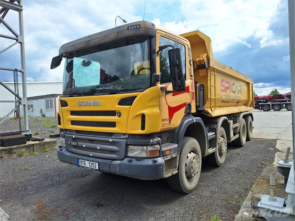 Scania P 380 8X4 Pašizgāzējs
