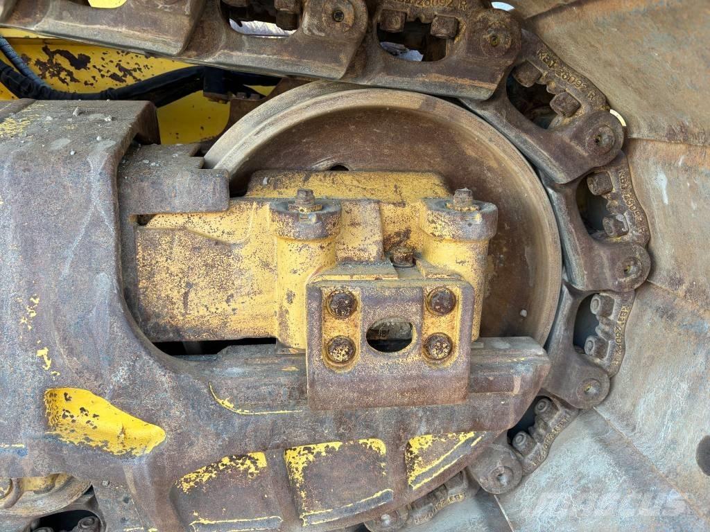 Komatsu D 61 PX-23 Kāpurķēžu buldozeri