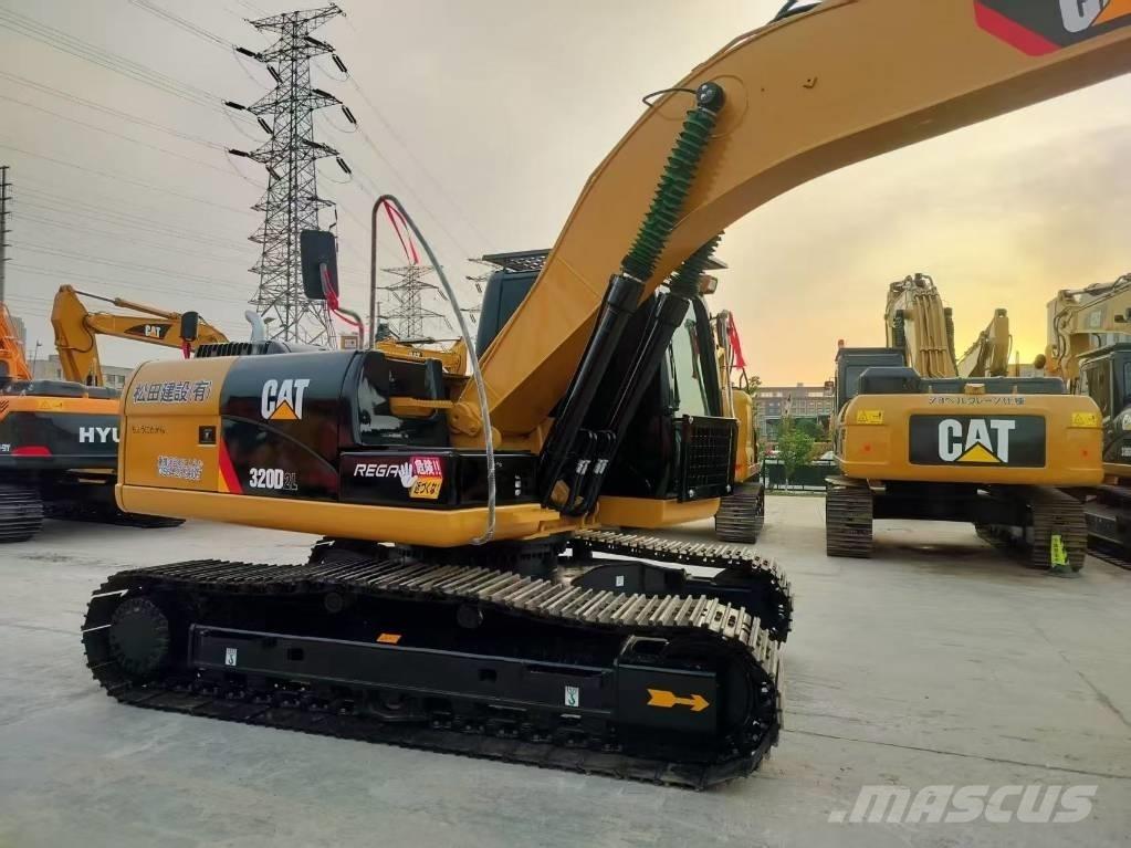 CAT 320 D2L Kāpurķēžu ekskavatori