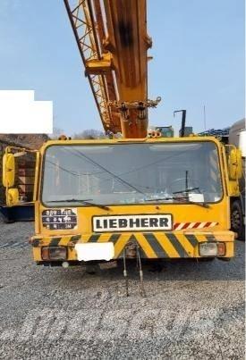 Liebherr LTM 1200 Visurgājēji celtņi