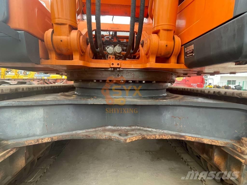Doosan DX500 LCA Kāpurķēžu ekskavatori