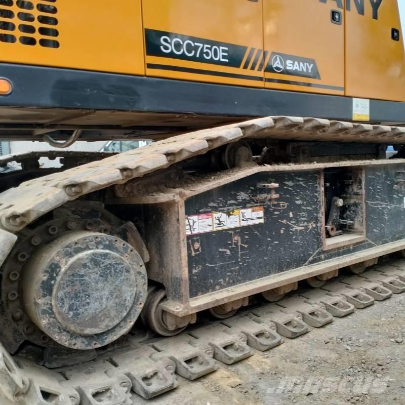Sany SCC 750 E Kāpurķēžu ceļamkrāni