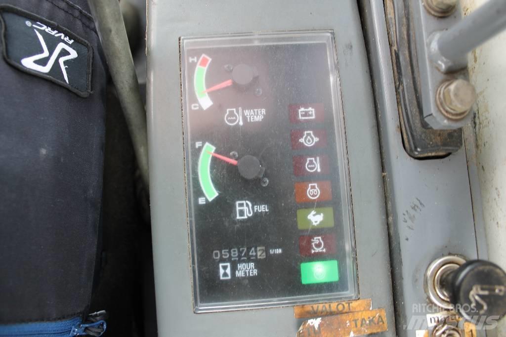 Takeuchi TB180FR Vidēja lieluma ekskavatori 7 t - 12 t