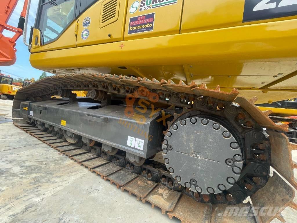 Komatsu PC 220-7 Kāpurķēžu ekskavatori