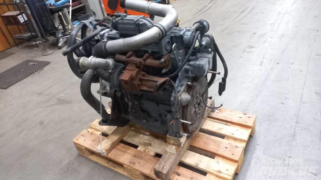Deutz TCD2012L042VM Dzinēji