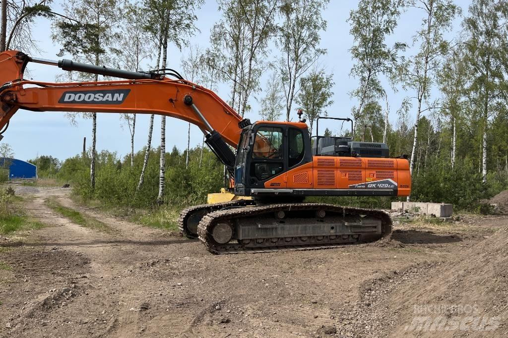 Doosan DX 420 LC Kāpurķēžu ekskavatori
