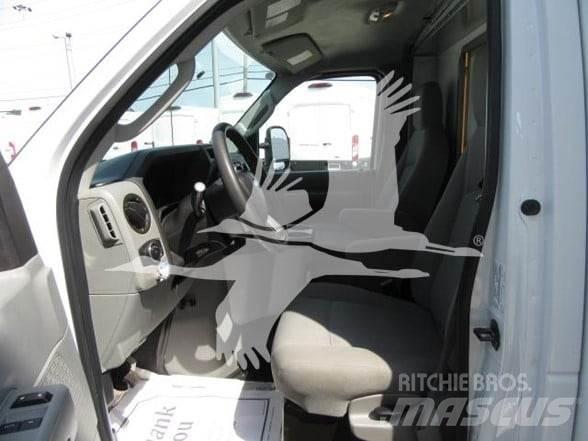 Ford E450 Būvniecība- Citi