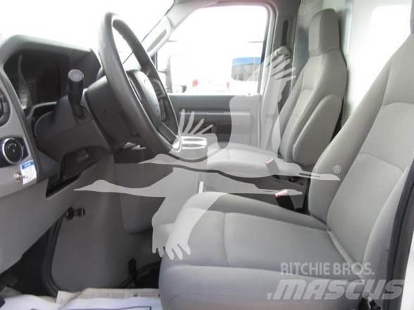 Ford E450 Būvniecība- Citi