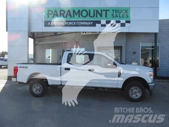 Ford F250 Būvniecība- Citi
