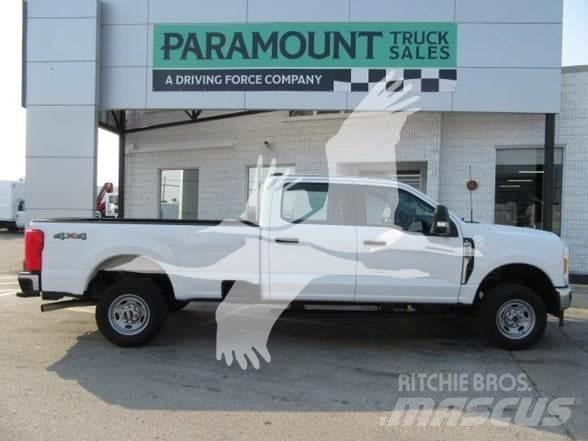Ford F250 Būvniecība- Citi