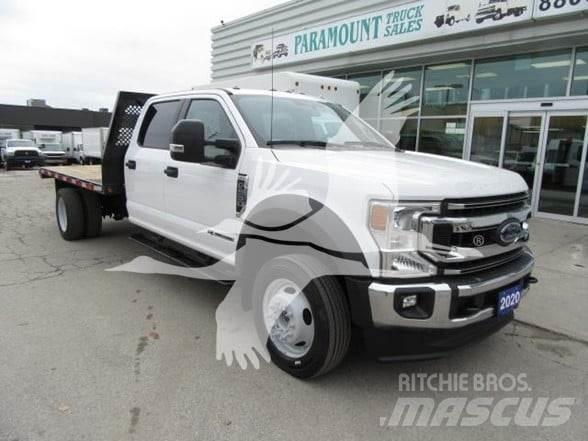 Ford F550 Platformas/izkraušana no sāniem