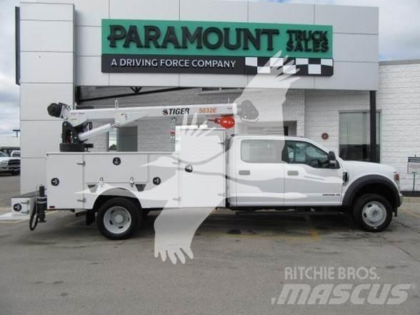 Ford F550 Būvniecība- Citi