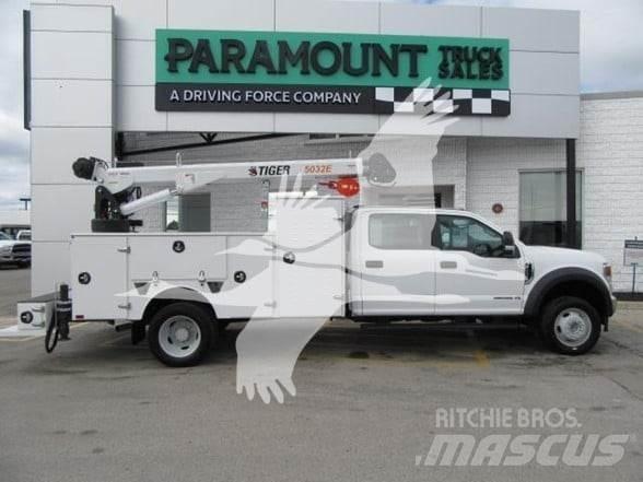 Ford F550 Būvniecība- Citi