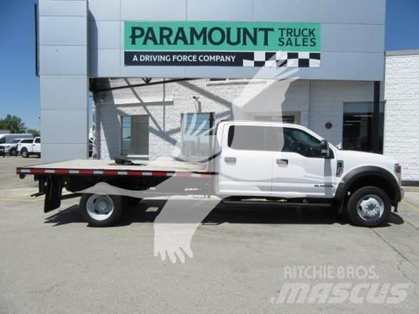 Ford F550 Platformas/izkraušana no sāniem