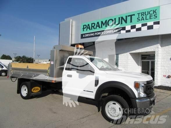 Ford F550 Pašizgāzējs