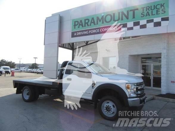 Ford F550 Platformas/izkraušana no sāniem