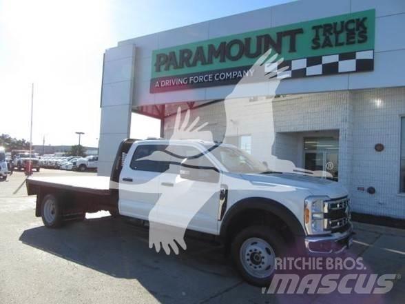 Ford F550 Platformas/izkraušana no sāniem