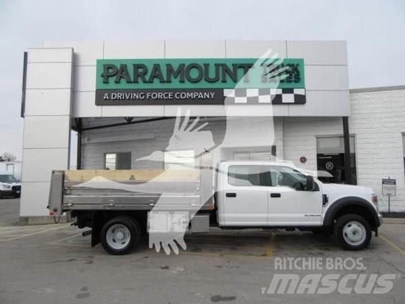 Ford F550 Pašizgāzējs