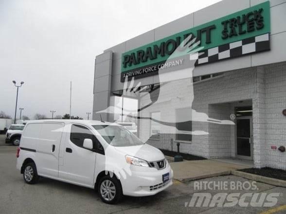 Nissan NV200 Būvniecība- Citi