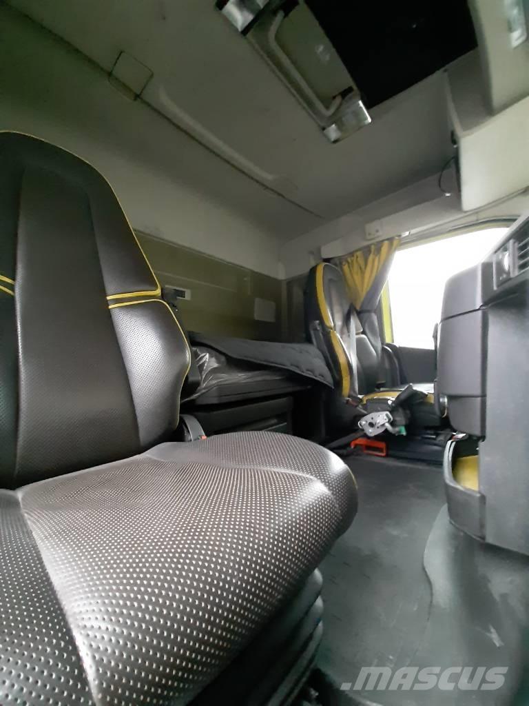Volvo FH 16 Pašizgāzējs