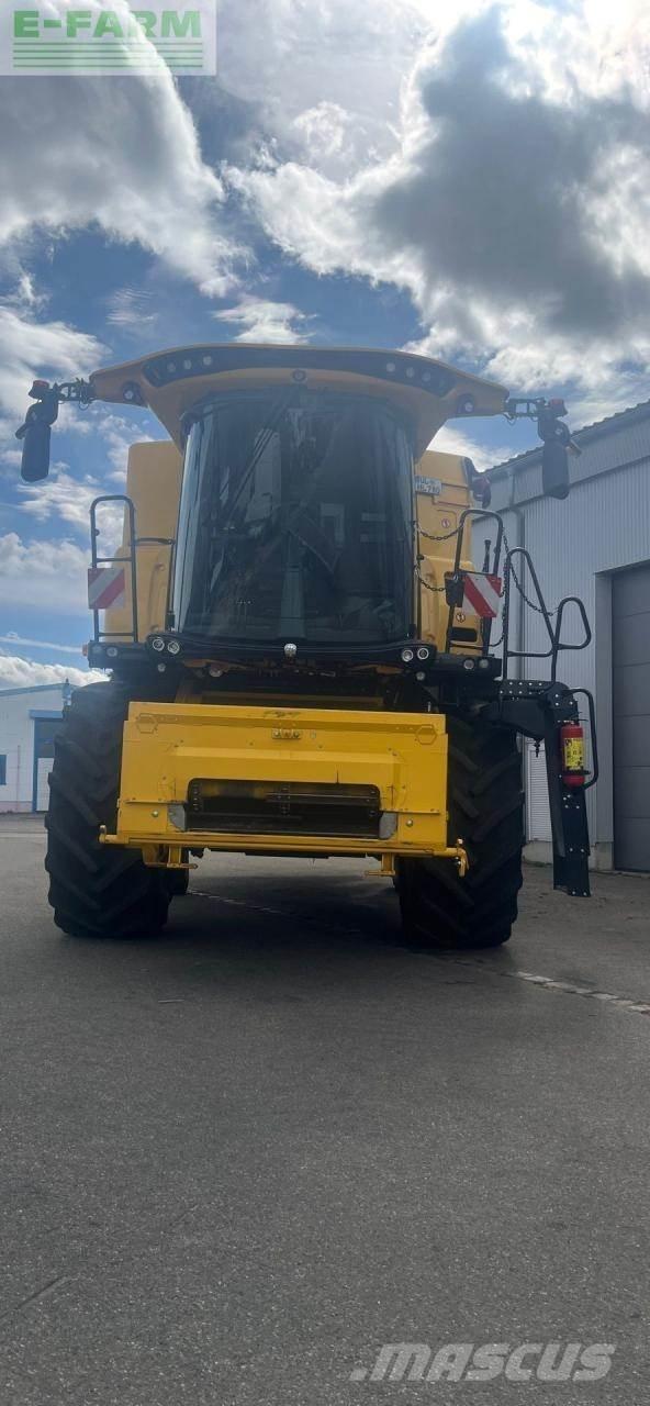 New Holland CX7.80 Ražas novākšanas kombaini