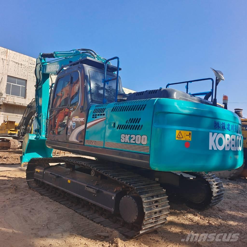 Kobelco SK200-8 Kāpurķēžu ekskavatori