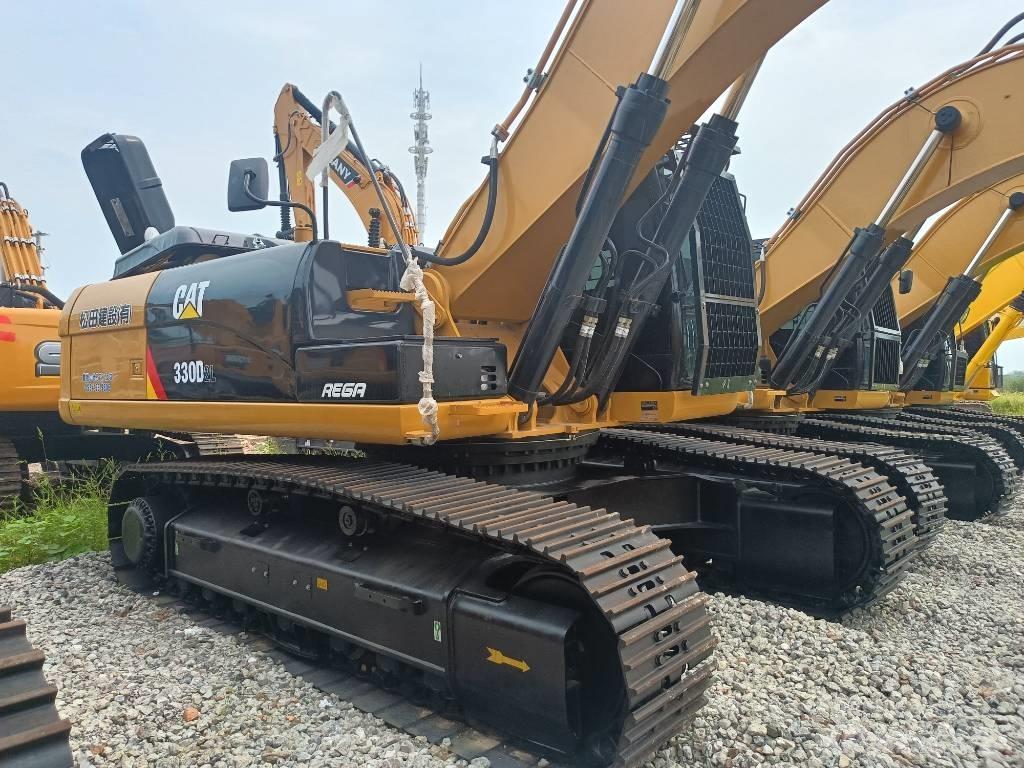 CAT 330D2L Vidēja lieluma ekskavatori 7 t - 12 t