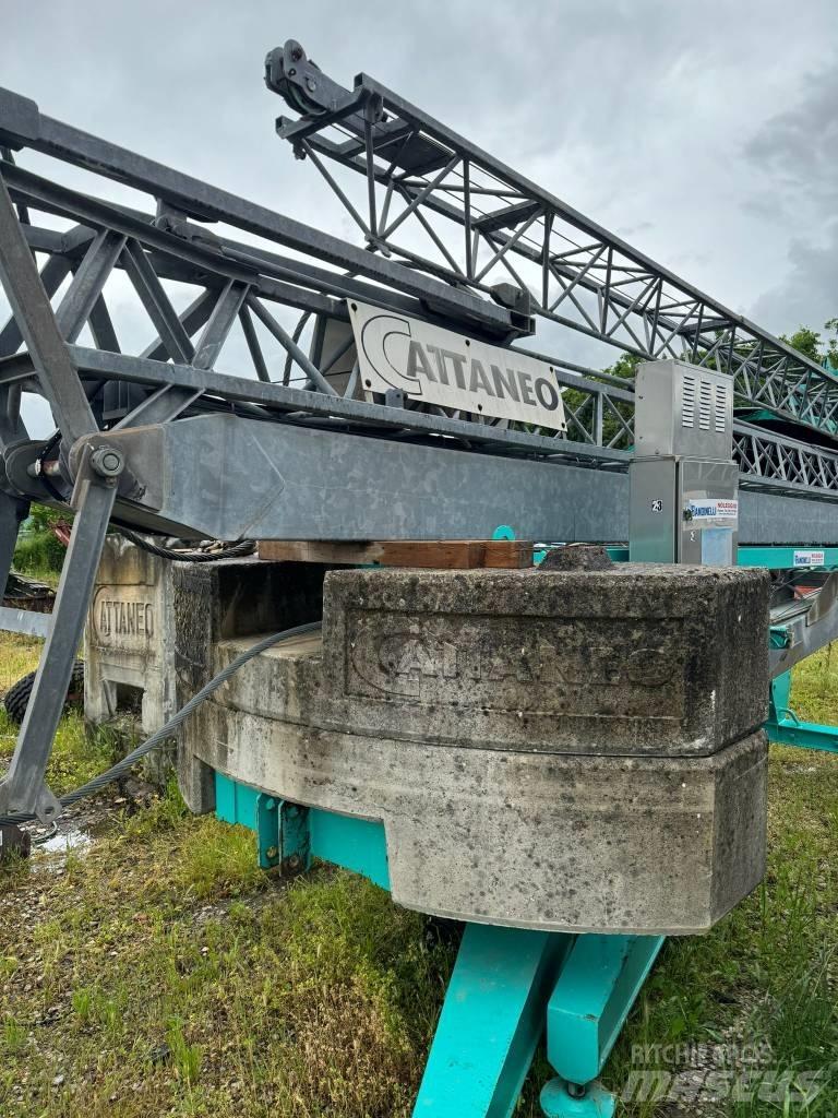 Cattaneo 61B Torņa celtņi