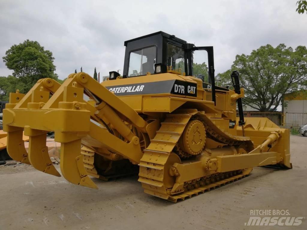 CAT D 7 R Kāpurķēžu buldozeri
