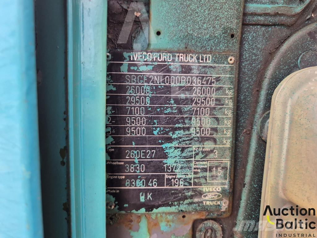 Iveco 260 E27 Pašizgāzējs