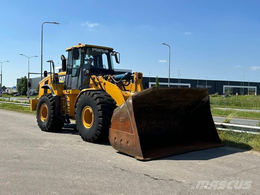 CAT 966H Iekrāvēji uz riteņiem