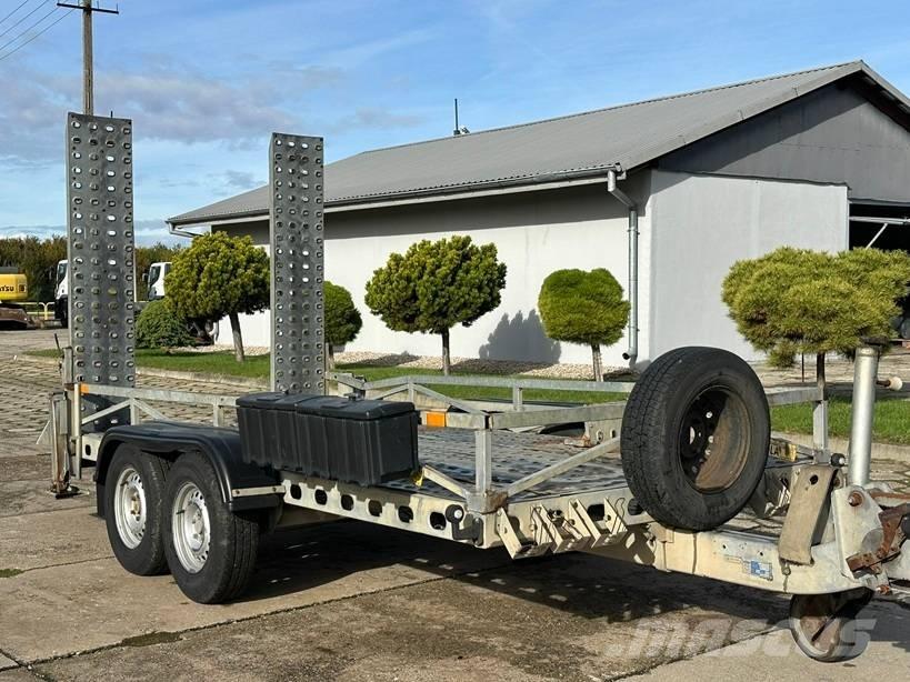 Wiola W4 Auto pārvadāšanas treileri