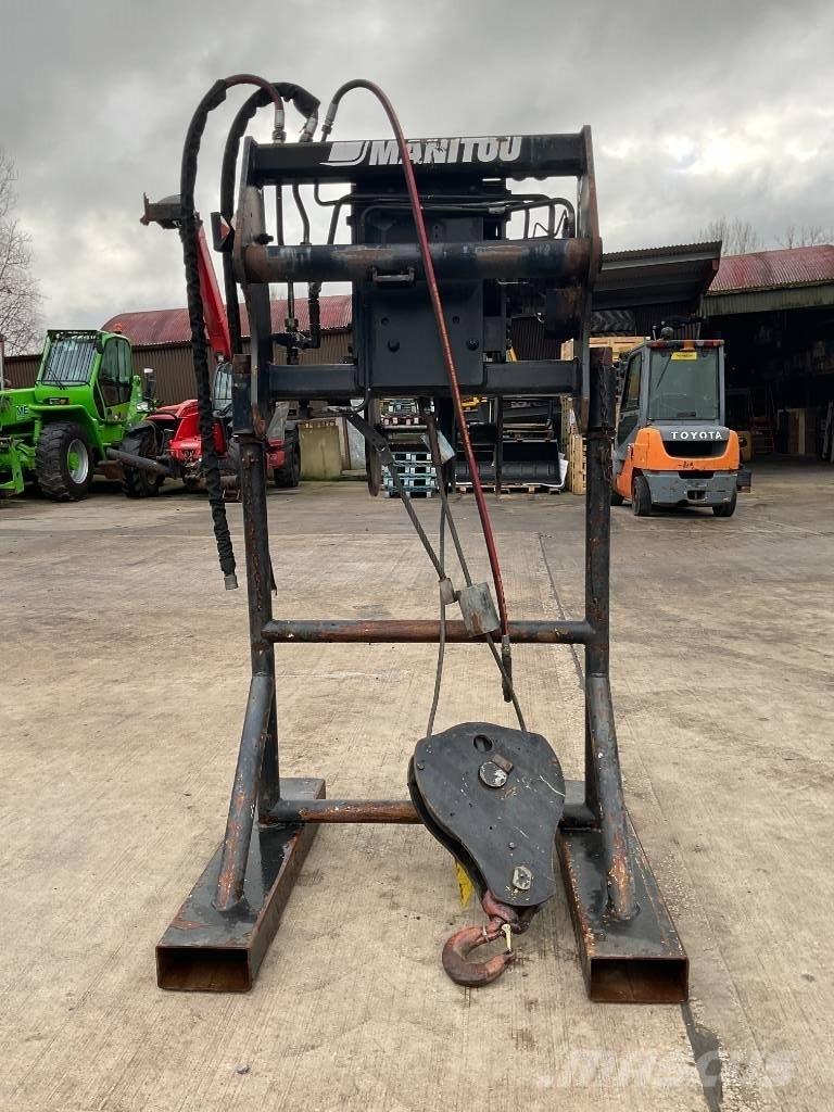 Manitou Drop Winch Teleskopiskie manipulatori